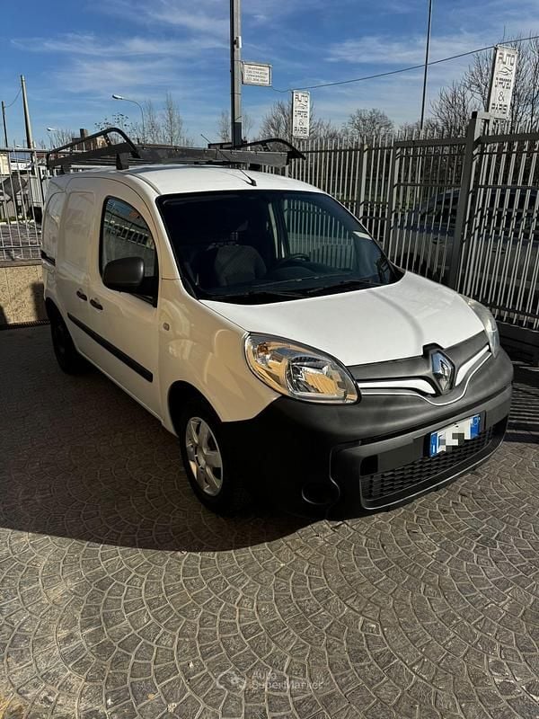 Usata Renault Kangoo 75 CV (55 kW) 2016 Bianco Monovolume