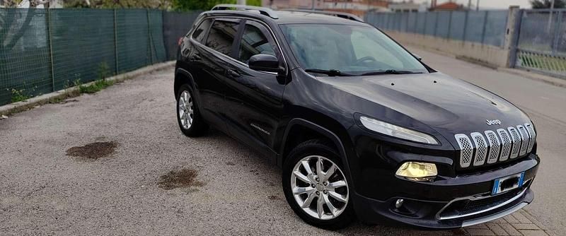 Usata Jeep Cherokee Limited 170 CV (125 kW) 2014 Nero SUV