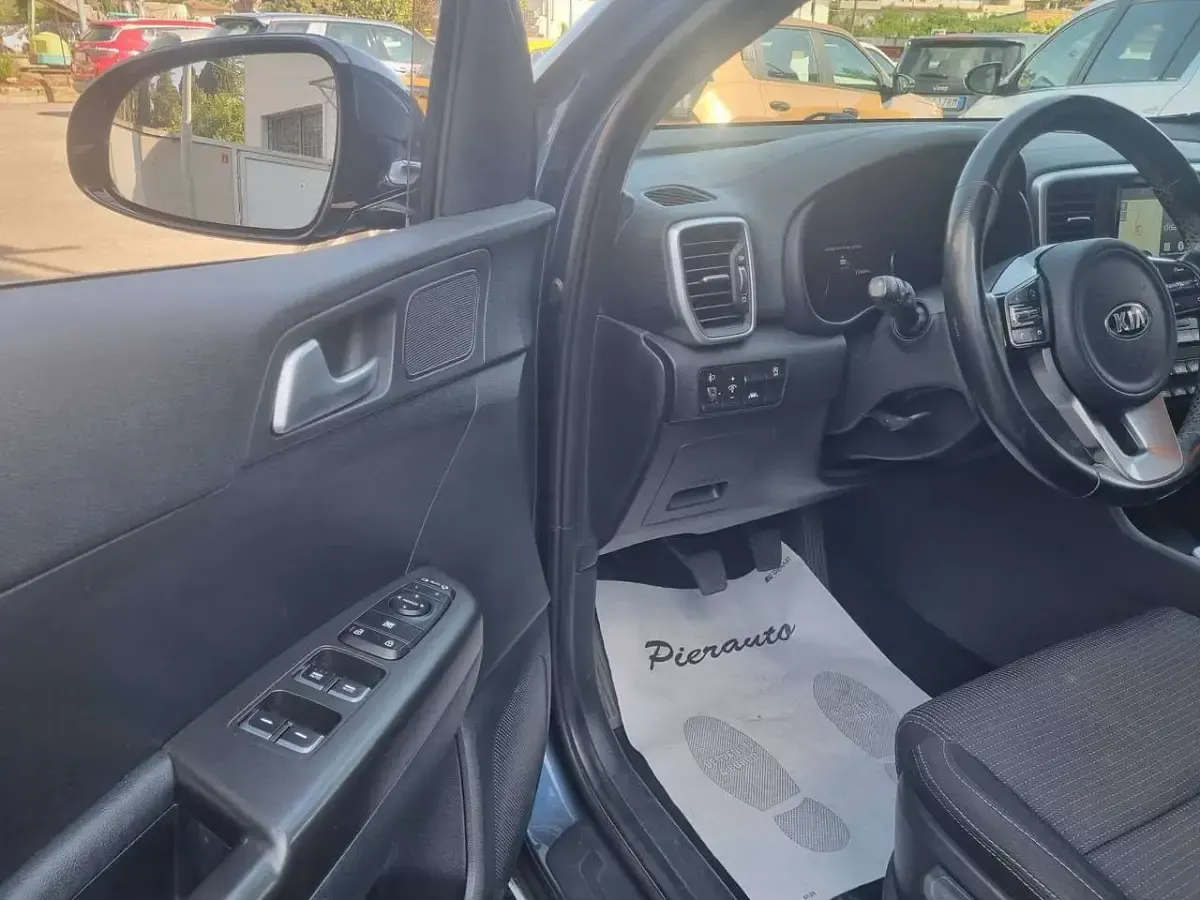 Usata Kia Sportage 116 CV (85 kW) 2019 Blu/azzurro SUV