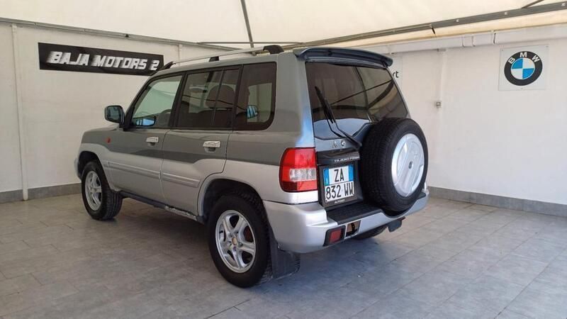 Usata Mitsubishi Pajero 114 CV (83 kW) 2006 Grigio SUV