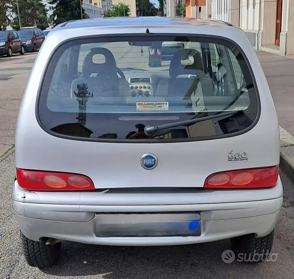 Usata Fiat 600 54 CV (39 kW) 2007 Grigio Utilitaria