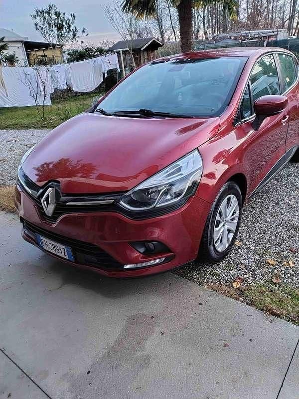Usata Renault Clio IV Zen 75 CV (55 kW) 2017 Rosso Berlina