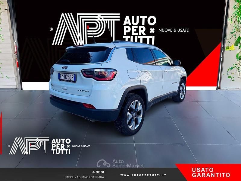 Usata Jeep Compass Limited 140 CV (102 kW) 2017 Bianco SUV