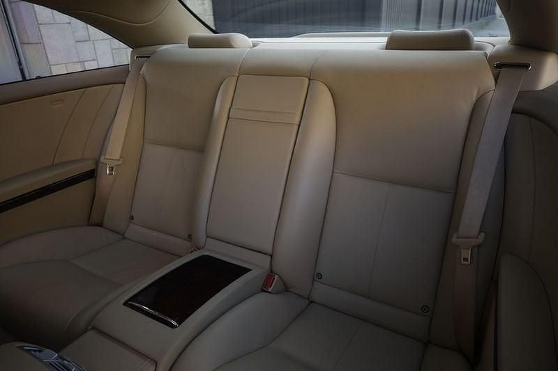 Usata Mercedes CL500 387 CV (284 kW) 2007 Blu scuro Coupé