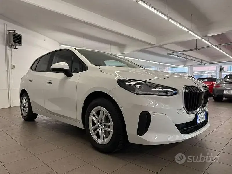 Usata BMW 220 156 CV (114 kW) 2023 Bianco Coupé