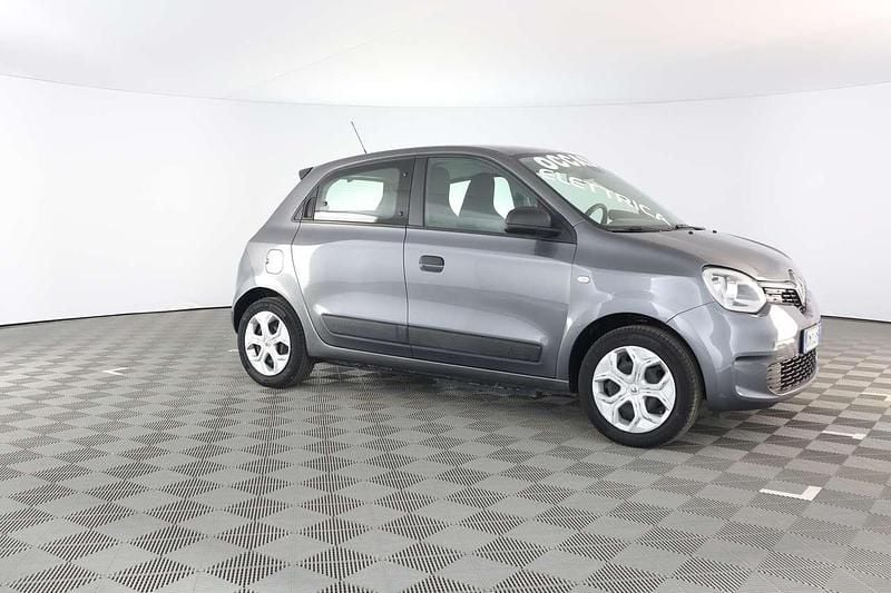 Usata Renault Twingo 30 kW (42 CV) 2022 Grigio scuro Utilitaria