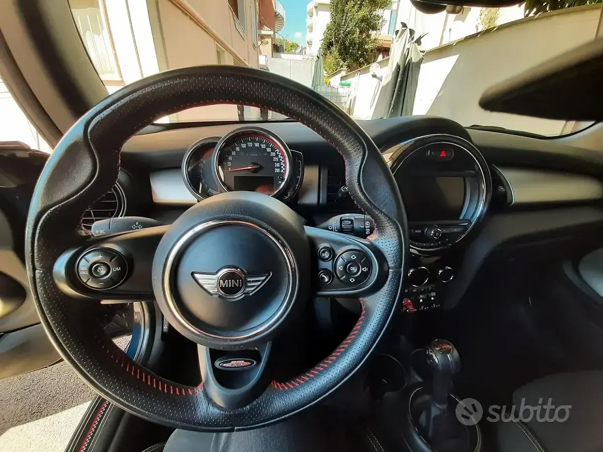 Usata Mini John Cooper Works 231 CV (169 kW) 2017 Utilitaria