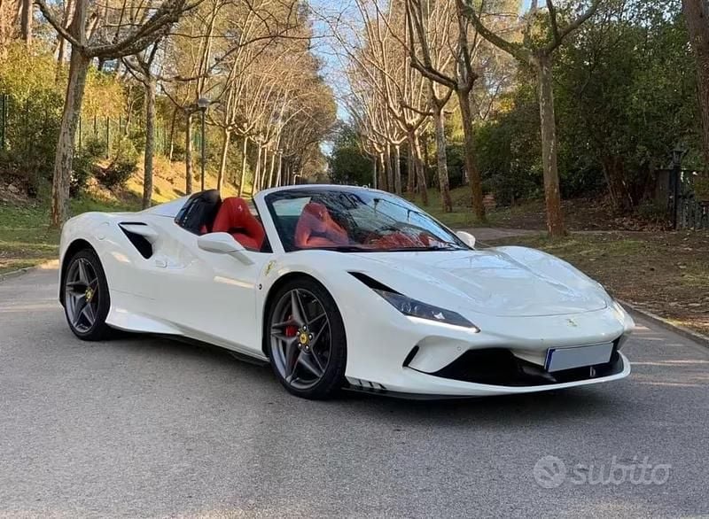 Usata Ferrari F8 721 CV (530 kW) 2021 Cabrio