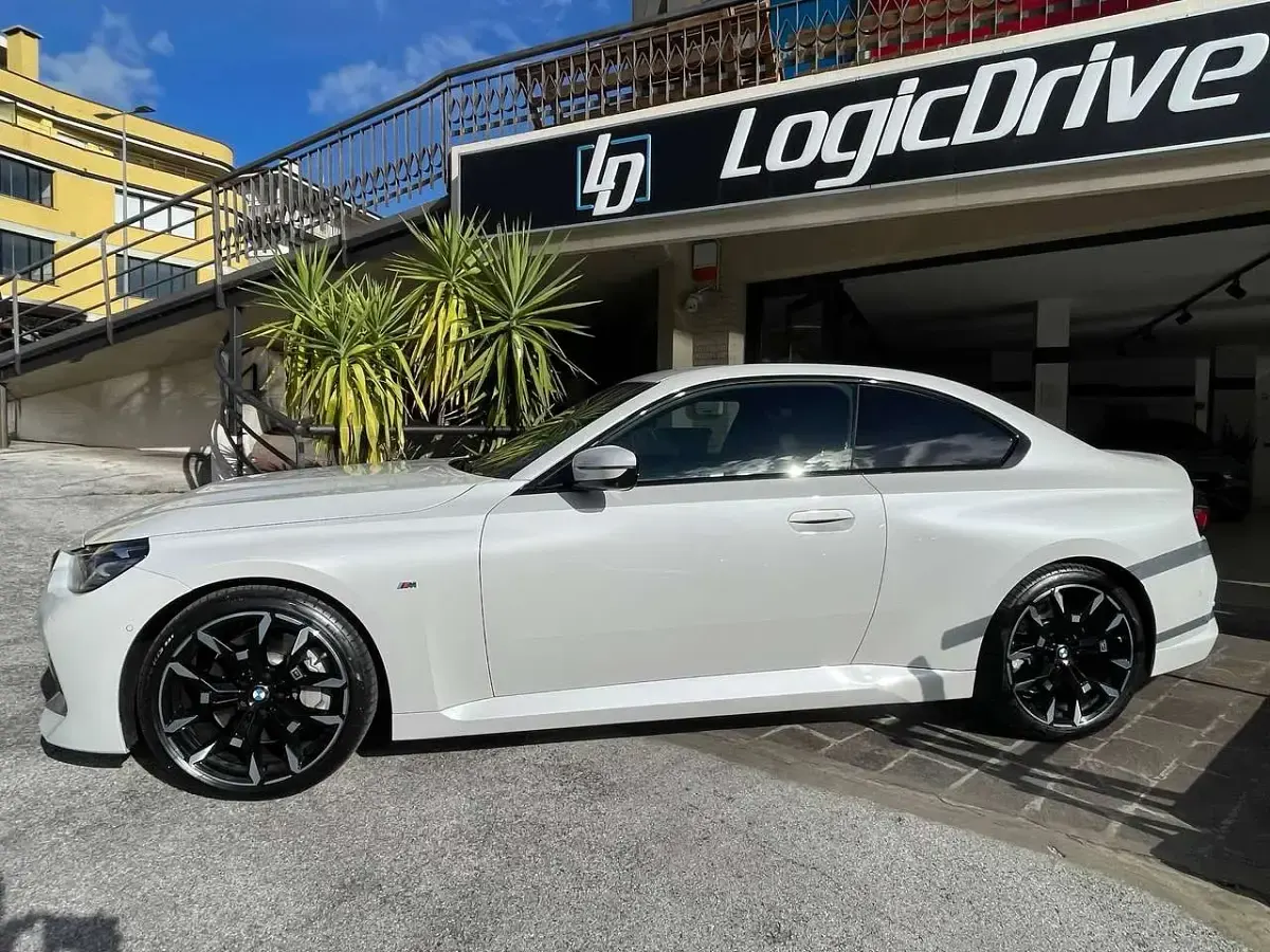 Usata BMW 220 M Sport 184 CV (135 kW) 2025 Bianco minerale Coupé
