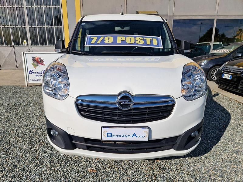 Usata Opel Combo 120 CV (88 kW) 2016 Bianco Monovolume