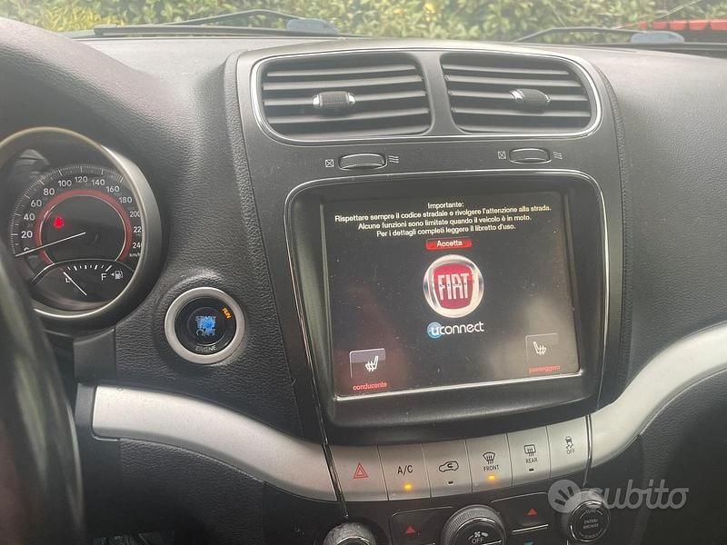 Usata Fiat Freemont Lounge 170 CV (125 kW) 2012 SUV