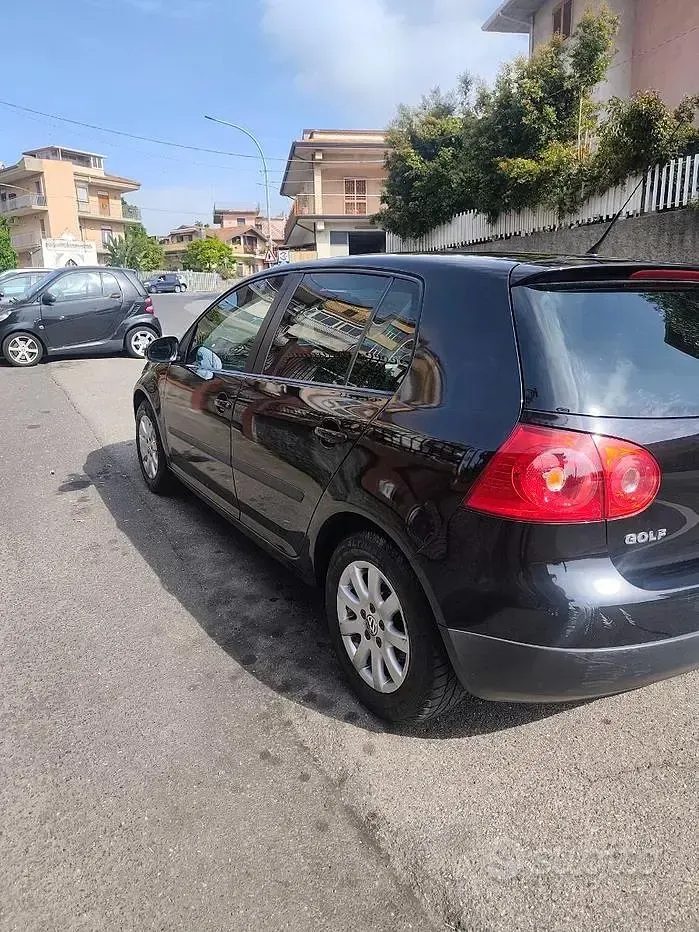 Usata VW Golf VI 140 CV (102 kW) 2008 Nero Utilitaria