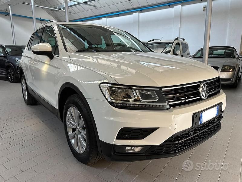 Bianco Usata 2019 VW Tiguan Style SUV | 18.500 € (Super prezzo) - Immagine 1/4