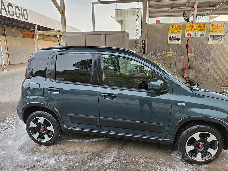 Usata Fiat Panda Cross Cross 2024 Verde Utilitaria