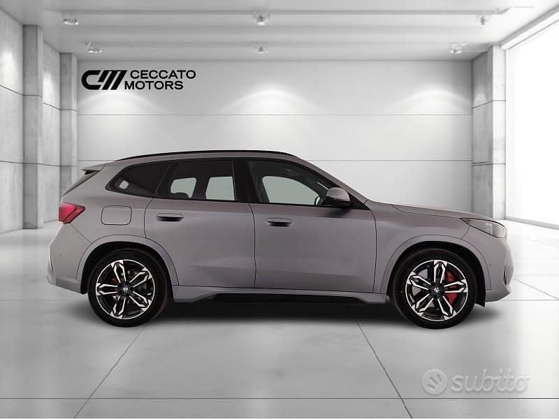 Usata BMW iX1 M Sport 279 kW (380 CV) 2025 Grigio SUV