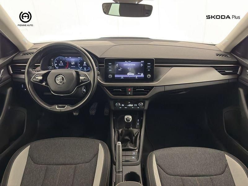 Usata Skoda Kamiq 110 CV (80 kW) 2023 Blu SUV