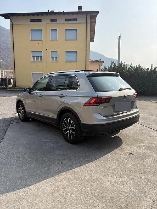 Usata VW Tiguan 150 CV (110 kW) 2017 Grigio SUV