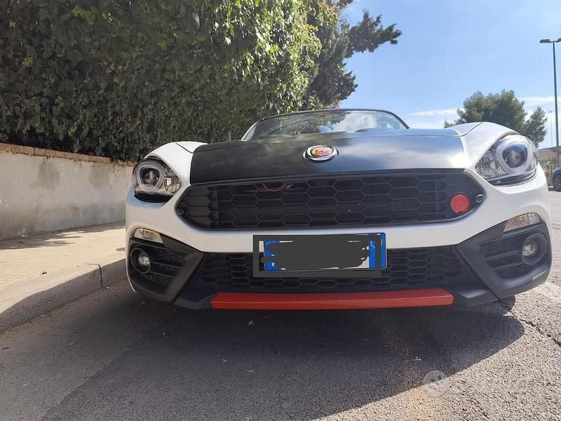 Usata 2019 Abarth 124 Spider Cabrio | 32.000 € (Buon prezzo) - Immagine 1/4