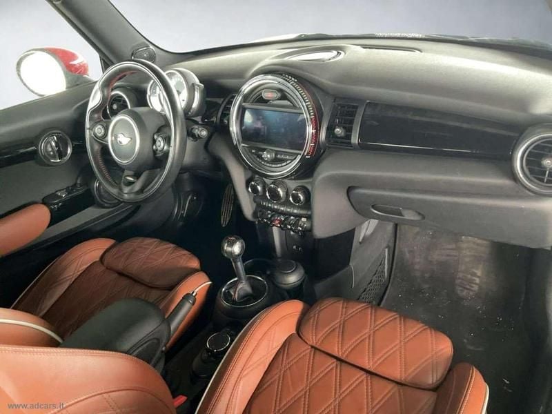 Usata Mini John Cooper Works 231 CV (169 kW) 2018 Blu/azzurro Utilitaria