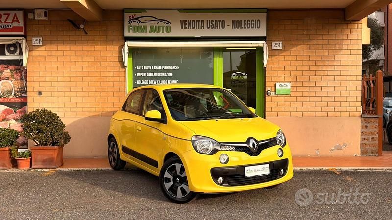 Usata Renault Twingo 90 CV (66 kW) 2017 Giallo Utilitaria