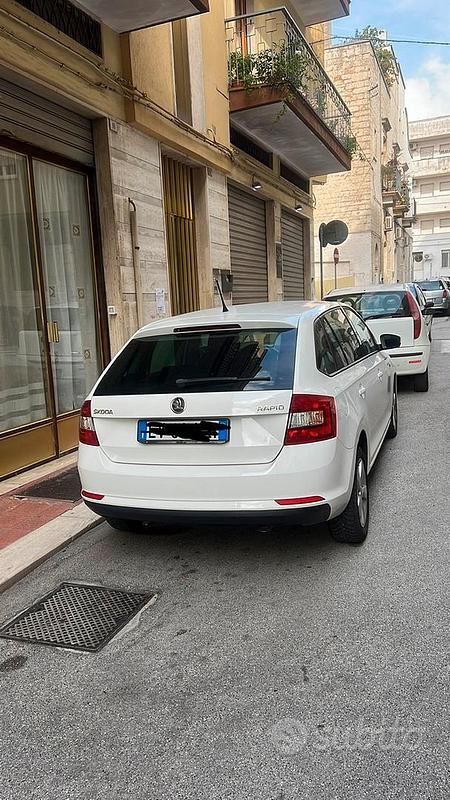 Usata Skoda Rapid 2014 Bianco Station wagon