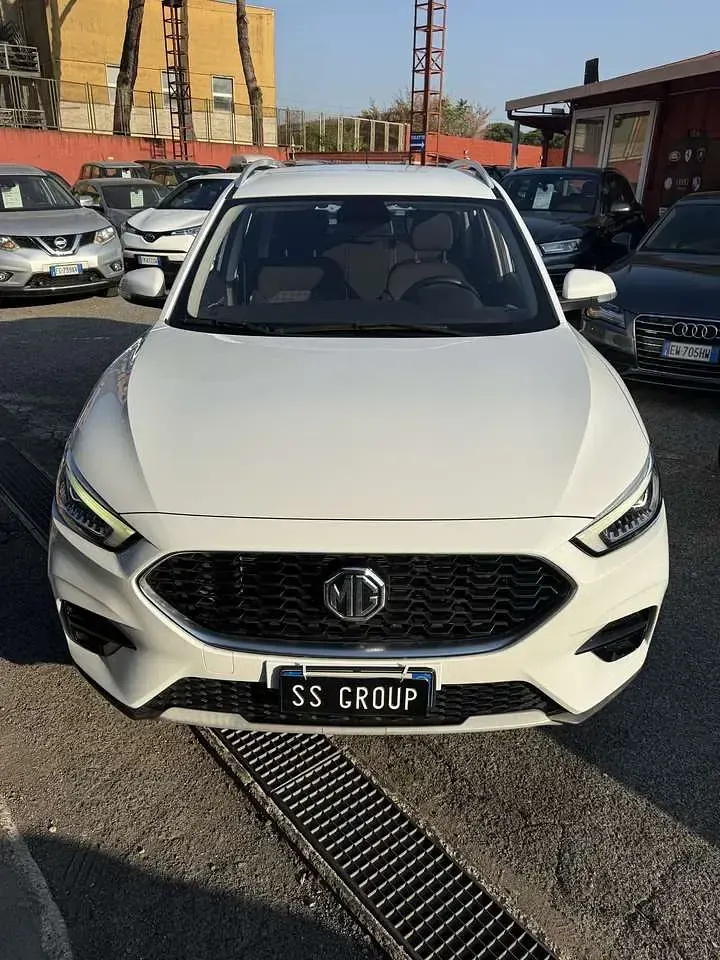Usata MG ZS Luxury 106 CV (77 kW) 2022 Other SUV