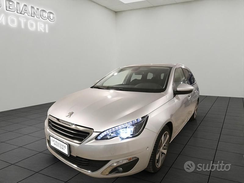 Usata Peugeot 308 SW Allure 131 CV (96 kW) 2016 Grigio Station wagon