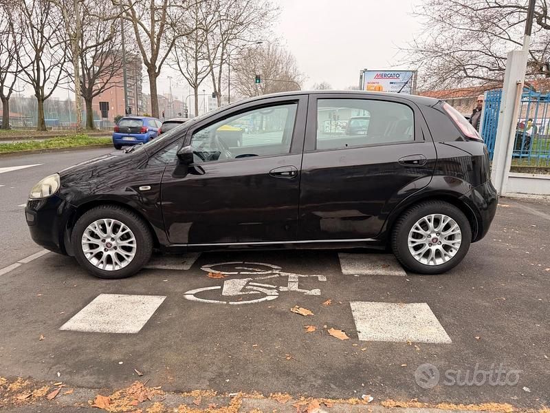Usata Fiat Punto Evo S 69 CV (50 kW) 2012 Nero Utilitaria