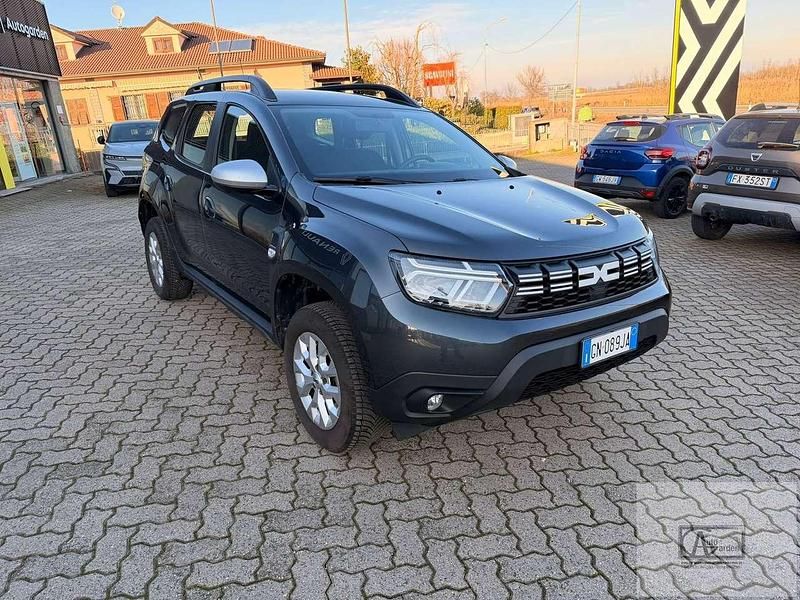 Usata Dacia Duster Expression 101 CV (74 kW) 2023 Grigio SUV