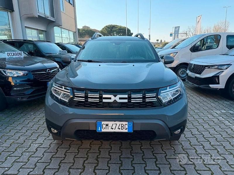 Usata Dacia Duster Journey 116 CV (85 kW) 2023 Grigio SUV