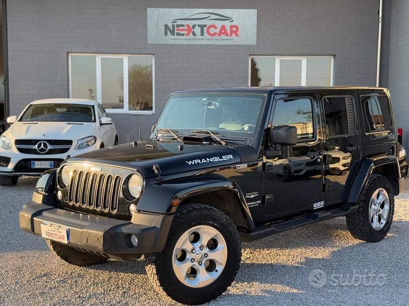 Usata Jeep Wrangler Unlimited Sahara 199 CV (146 kW) 2015 Nero SUV
