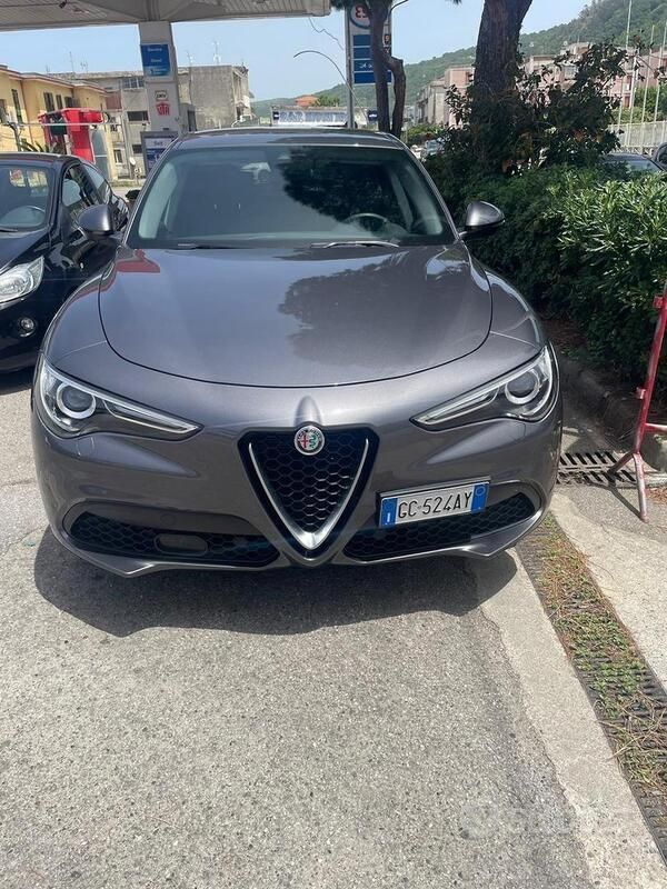 Usata 2020 Alfa Romeo Stelvio SUV | 25.900 € (Molto cara) - Immagine 1/4
