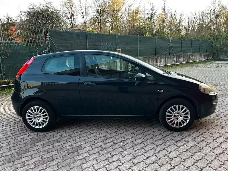 Usata Fiat Punto Evo 78 CV (57 kW) 2014 Blu Utilitaria