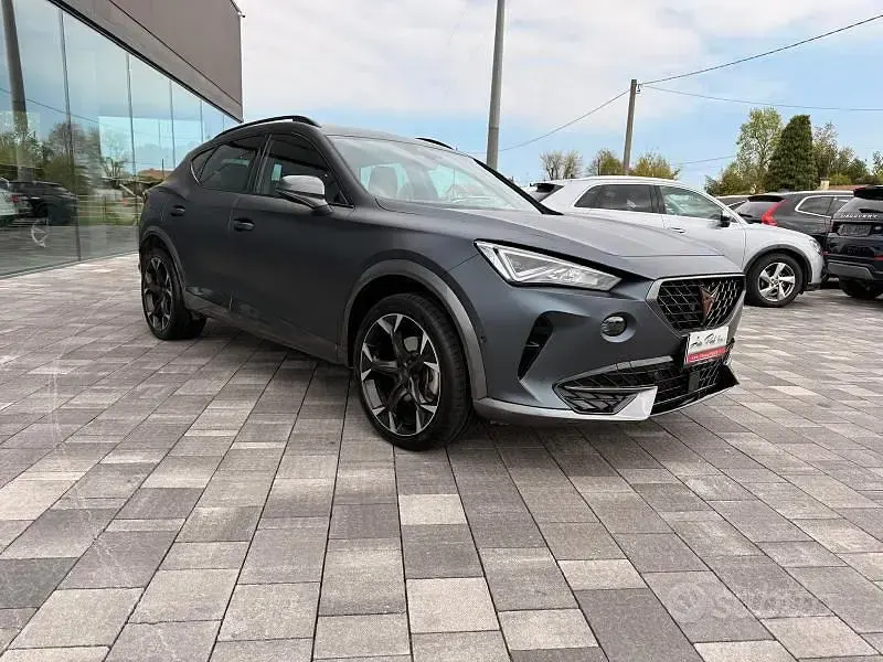 Usata Cupra Formentor 150 CV (110 kW) 2023 Grigio magnetic opaco SUV
