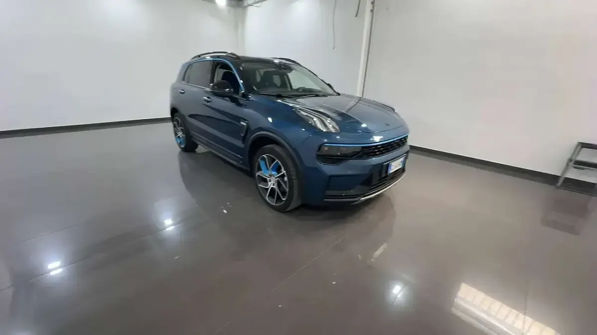 Usata Lynk & Co 01 179 CV (131 kW) 2022 Blue volation SUV