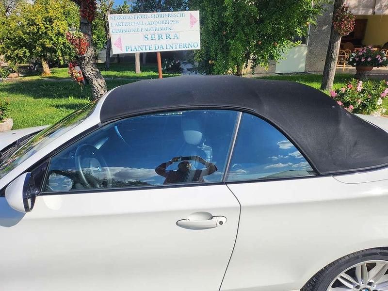 Usata 2012 BMW 118 Cabriolet Cabrio | 10.999 € (Cara) - Immagine 1/4