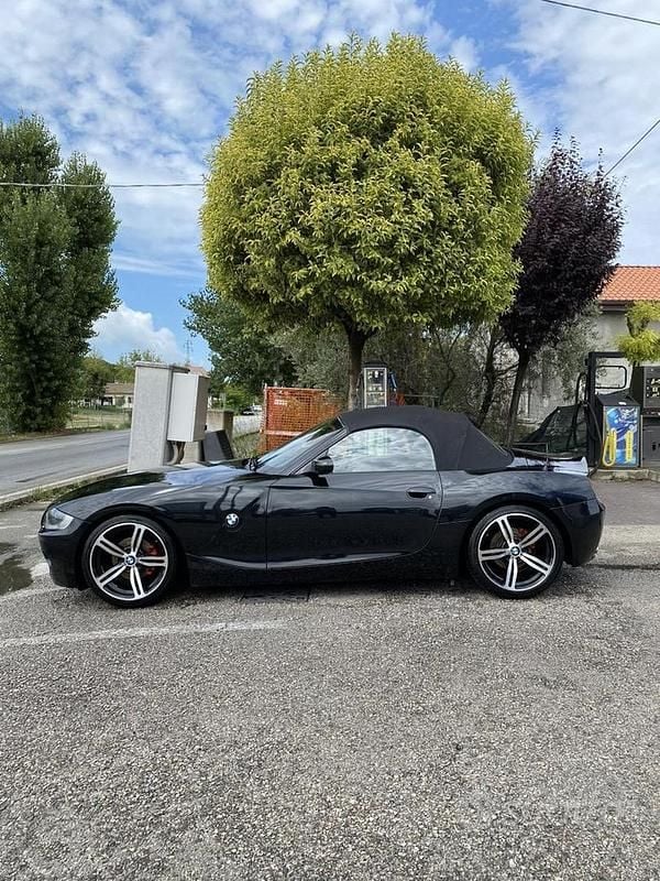 Usata BMW Z4 Efficient Dynamics 170 CV (125 kW) 2005 Nero Cabrio
