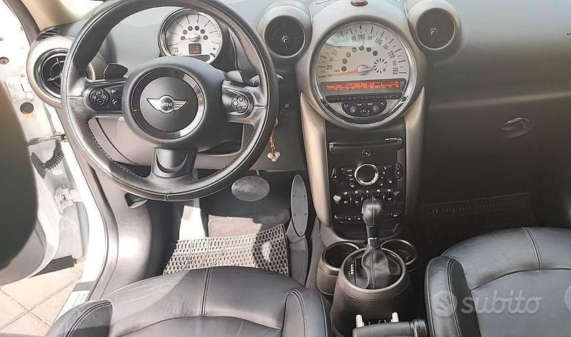 Usata Mini Cooper 143 CV (105 kW) 2013 Bianco Utilitaria