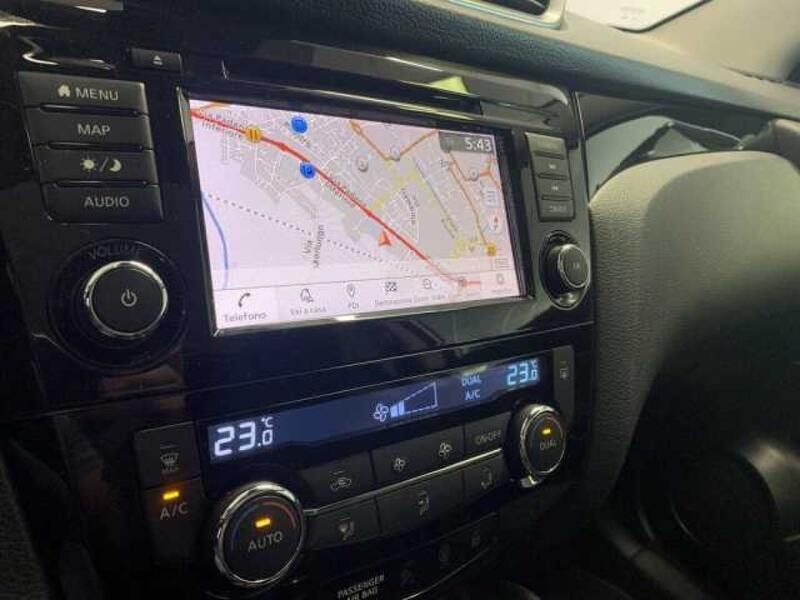 Usata Nissan Qashqai N-Connecta 116 CV (85 kW) 2020 Bianco SUV
