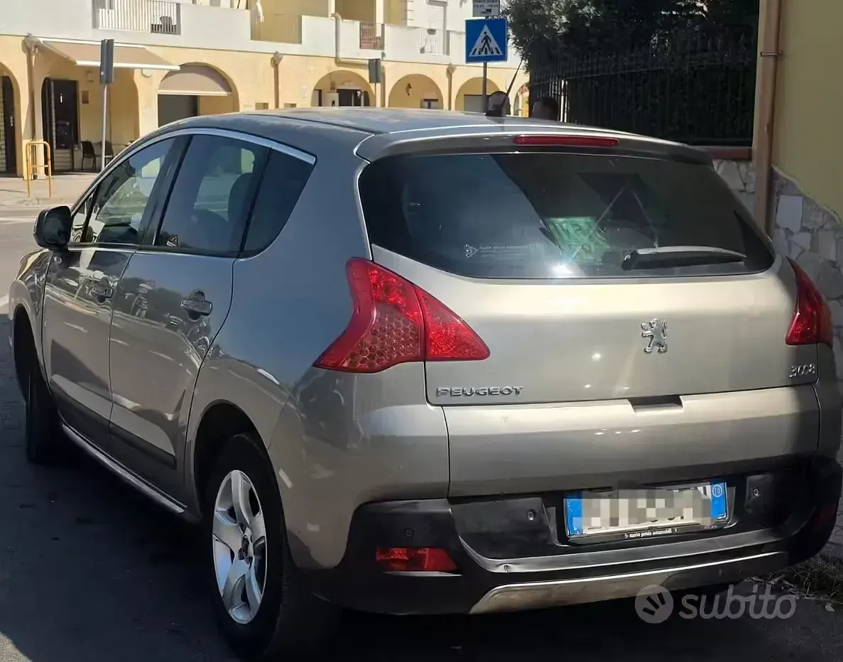 Usata Peugeot 3008 109 CV (80 kW) 2010 Grigio Station wagon