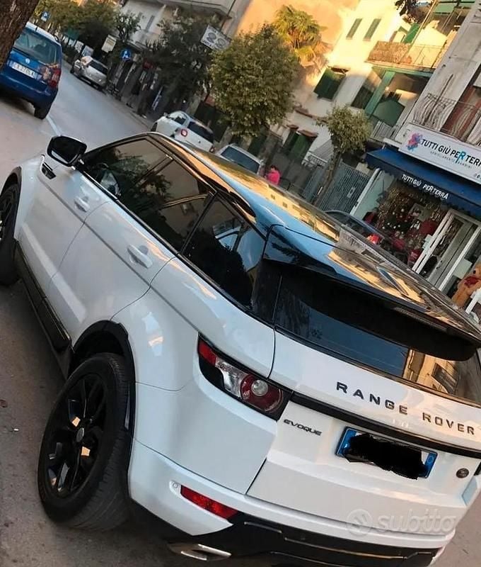 Usata Land Rover Range Rover evoque Dynamic 190 CV (139 kW) 2013 Bianco SUV