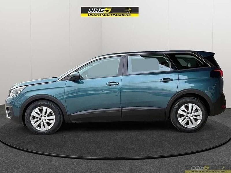 Usata Peugeot 5008 Allure 131 CV (96 kW) 2019 Verde SUV