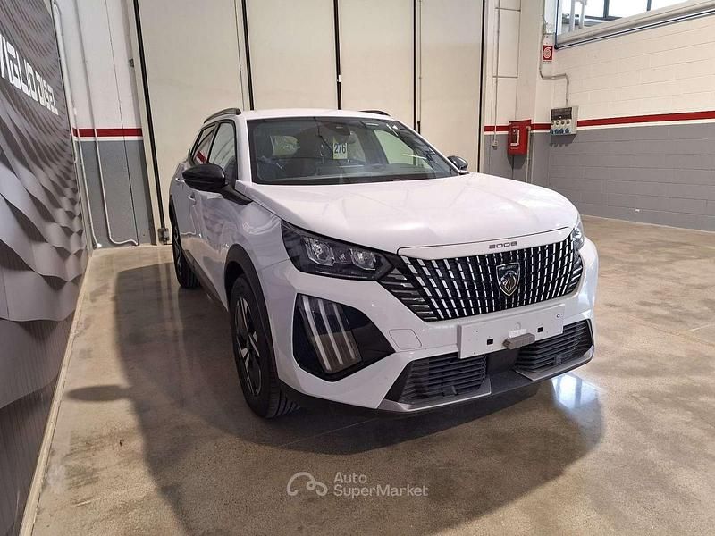 Nuova Peugeot 2008 Allure 136 CV (100 kW) 2026 Bianco SUV