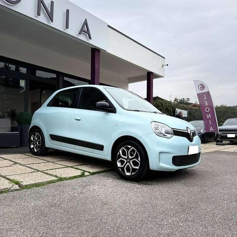 Usata Renault Twingo Intens 65 CV (47 kW) 2024 Blu/azzurro Utilitaria