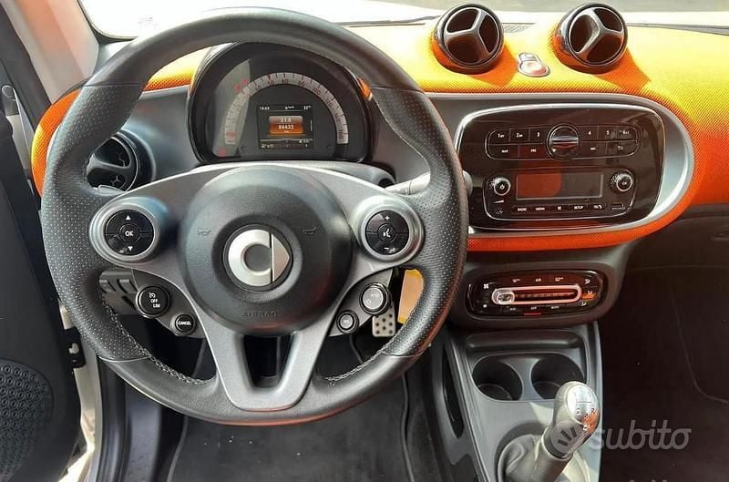 Usata Smart ForTwo Coupé Passion 71 CV (52 kW) 2014 Utilitaria