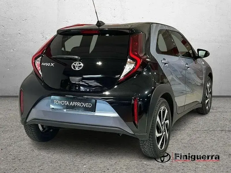 Usata Toyota Aygo X Trend 72 CV (52 kW) 2024 Other SUV