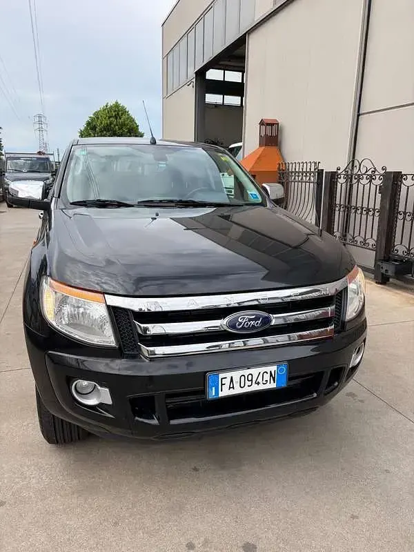 Usata Ford Ranger XLT 150 CV (110 kW) 2015 Nero Pick-up