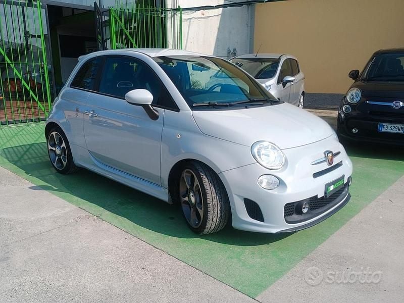 Usata Abarth 595 Esseesse 160 CV (117 kW) 2016 Grigio Utilitaria