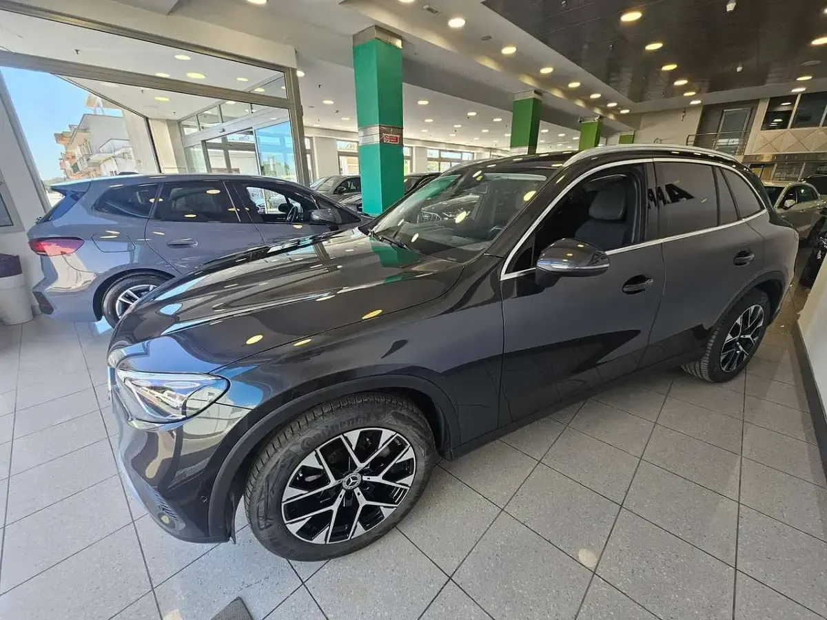 Usata Mercedes GLC220 Advanced 197 CV (144 kW) 2022 Nero SUV
