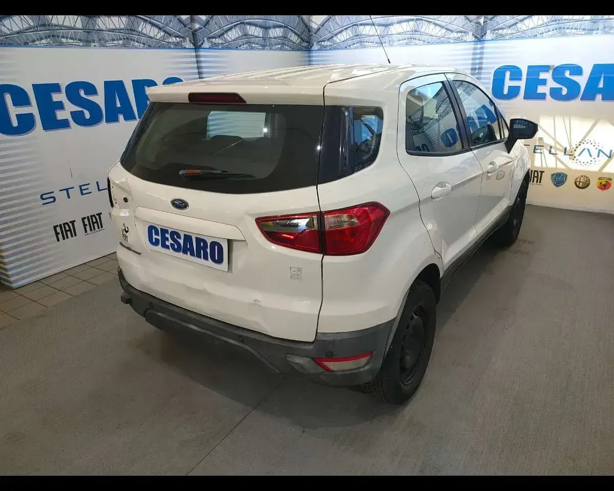 Usata Ford Ecosport Titanium 95 CV (69 kW) 2016 Bianco SUV